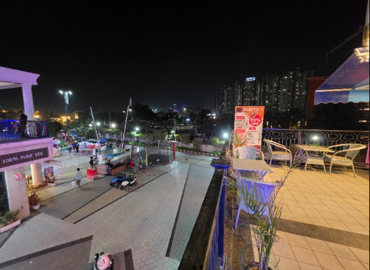 OLANTIC 8 CAFE terrace seating with 10 percent off offer Sector 83 Gurgaon
